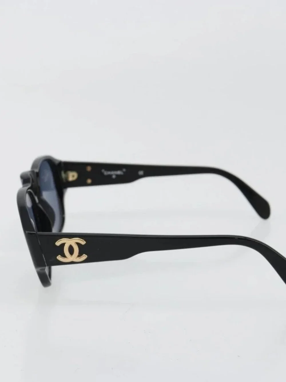 CHANEL Sunglasses plastic Black CC Auth 180946